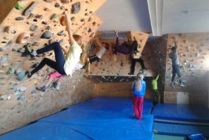 Bouldern Jugendliche